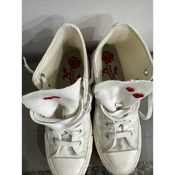 Kids Converse Chuck Taylor All Star Life High Top Sneaker Hearts Size 3.5 - Picture 3 of 15